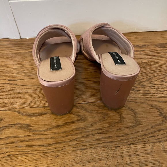 Steve Madden Sandals - Picture 2 of 4